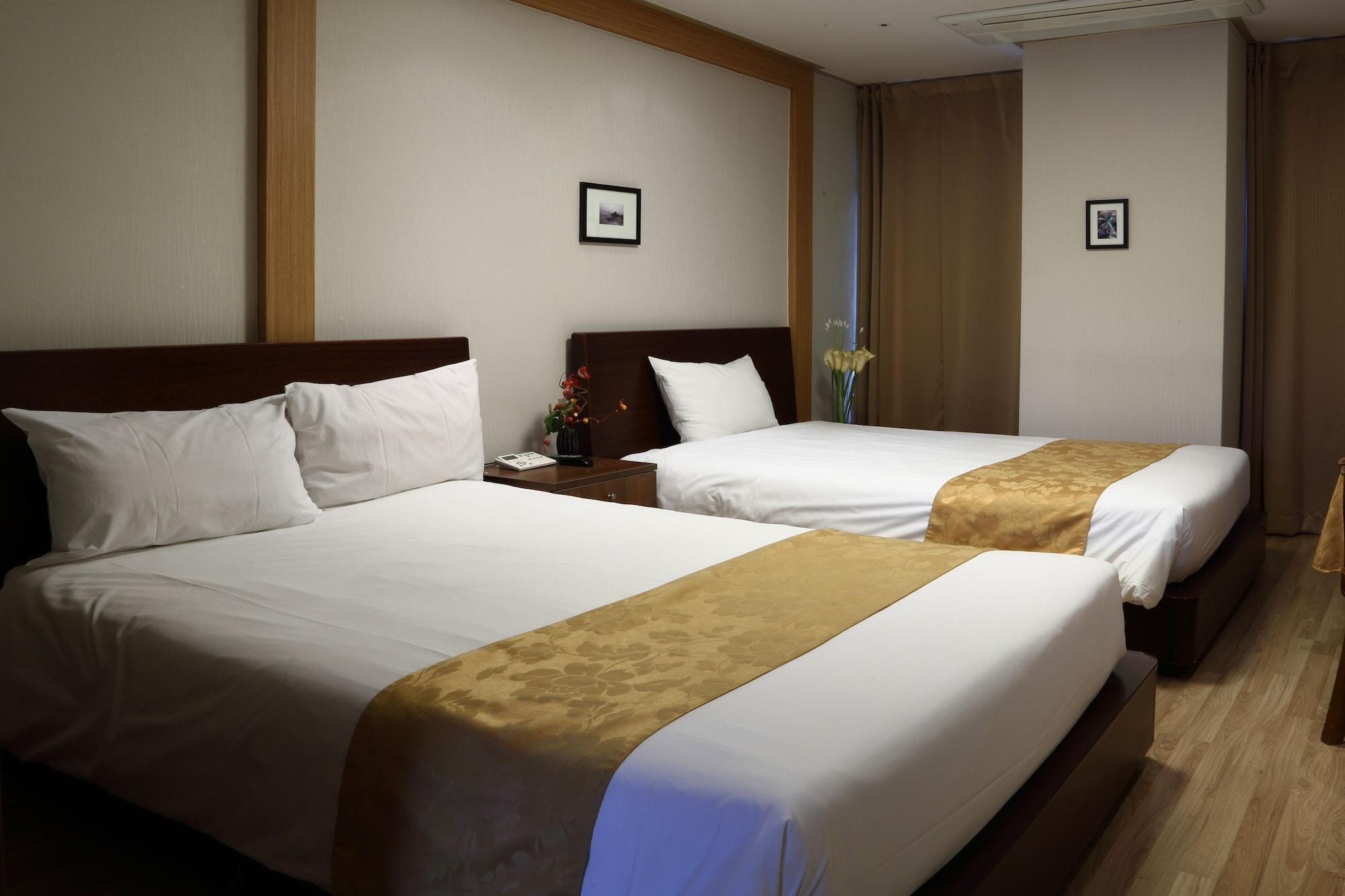 Incheon The Hotel Yeongjong Экстерьер фото